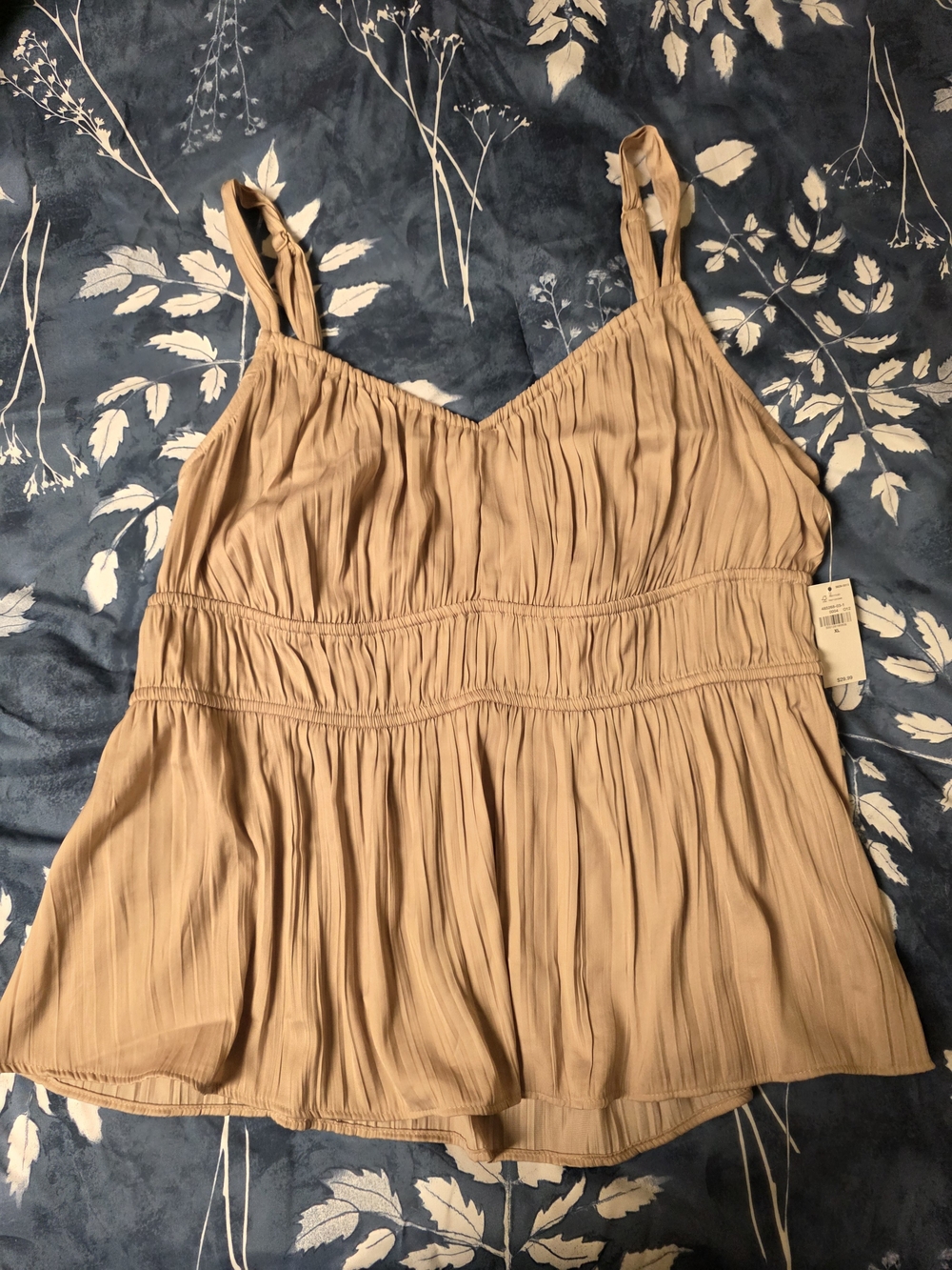 Women’s Sleeveless Pleated Tank Top - Cream